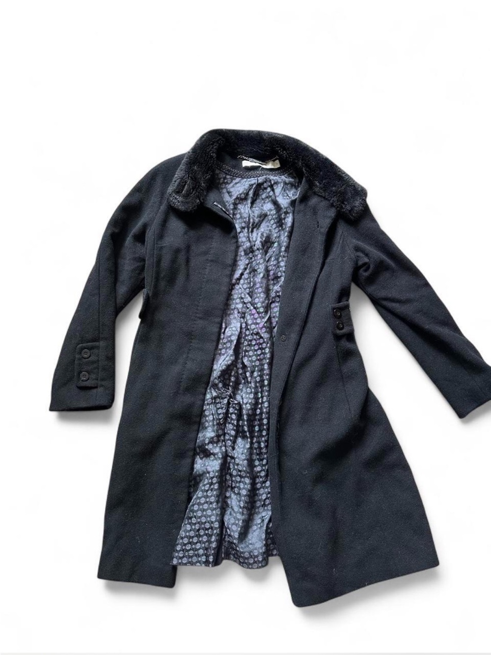 Perry Ellis portfolio Black wool coat with black  fur collar and button detail